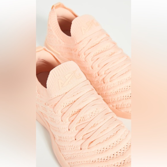 APL ♡ Techloom Wave Sneakers in Faded Peach - Picture 2 of 14
